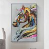 peinture cheval multicolore.jpg